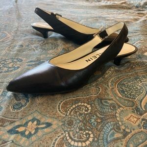 Anne Klein pointy toe heels